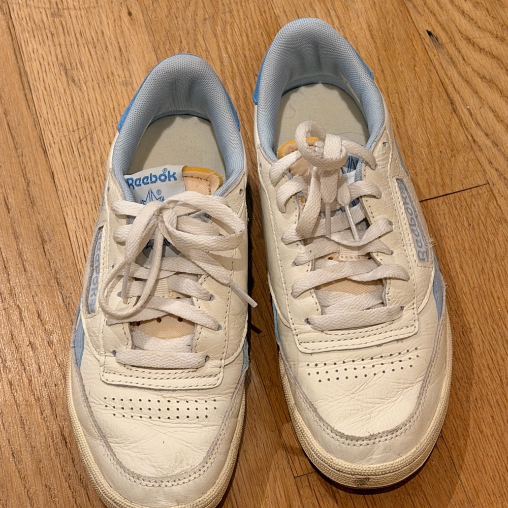 Reebok Women's Cream and Light Blue Leather Lace-Up Sneakers